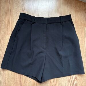 Abercrombie High-Rise Tailored Short